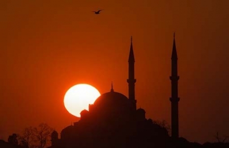 Var dövlətin artması üçün namaz